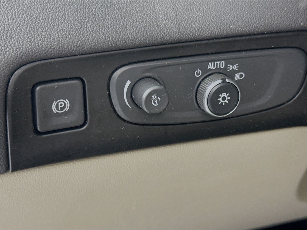 Used Car 2018 Buick Enclave  Essence For Sale Under $20,000 In Austin, Texas