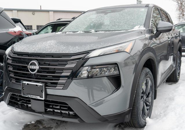 2026 Nissan Rogue SV - 0