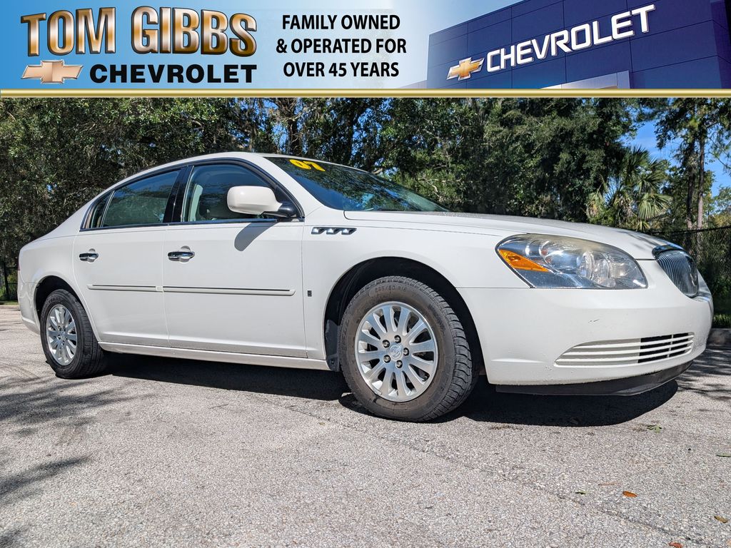 White Opal 2007 Buick Lucerne Sedan Front-Wheel Drive 4-Speed Automatic