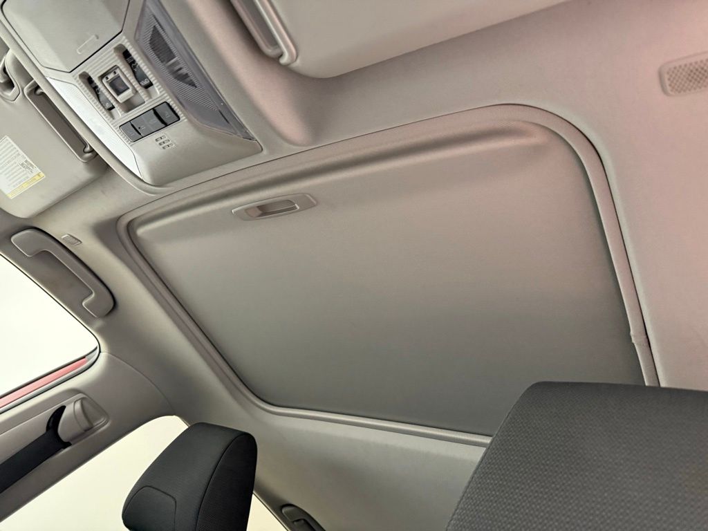 Thumbnail: 2024 Toyota RAV4 - 19