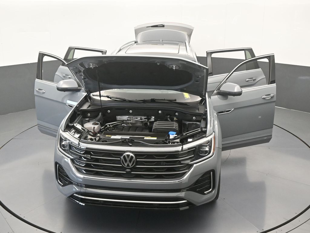Used 2025 Gray Volkswagen 2.0T SEL Premium R-Line image 66