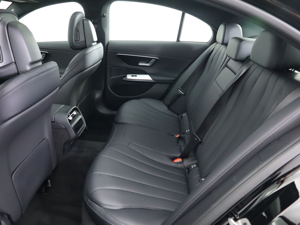Thumbnail: 2026 Mercedes-Benz E-Class - 22