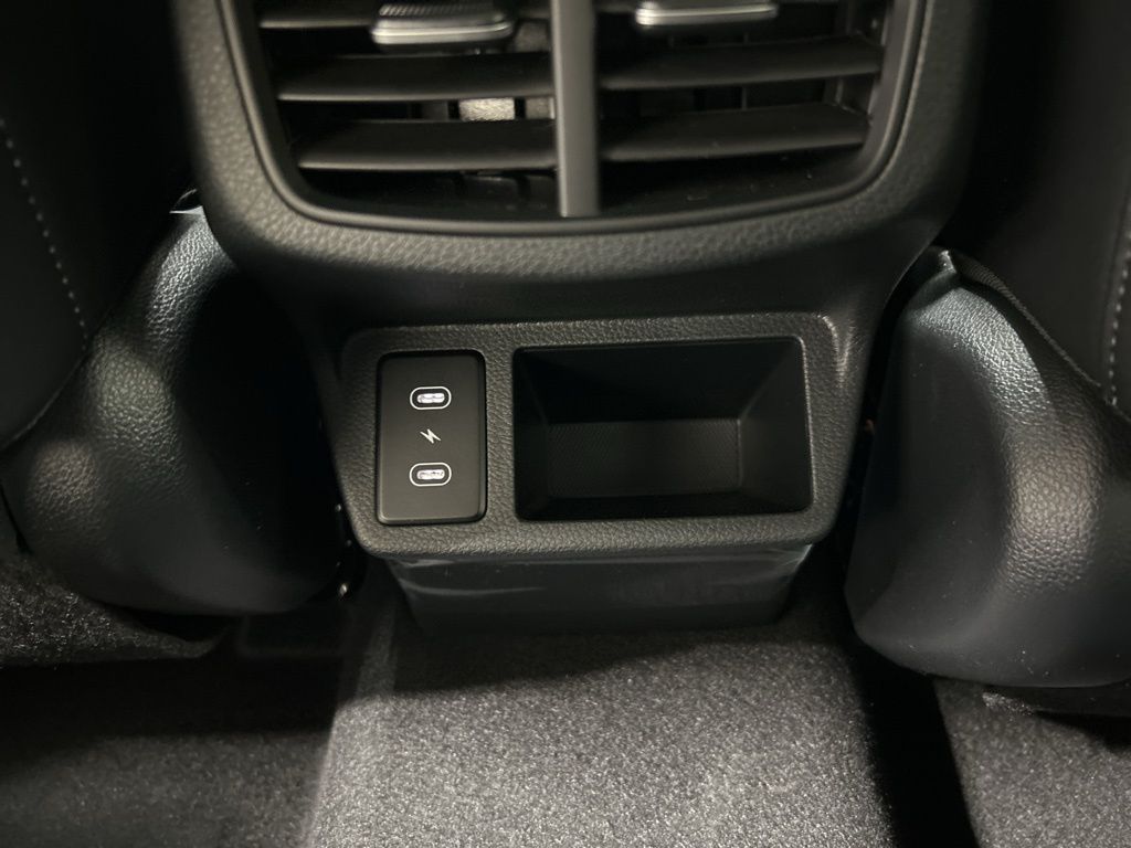 new 2026 Kia Seltos car, priced at $28,405
