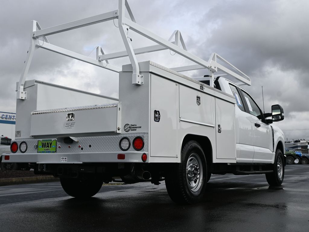 2023 Ford F-350 Super Duty XL