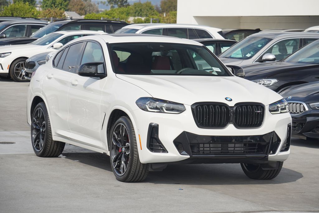 2025 BMW X4 M40i 3