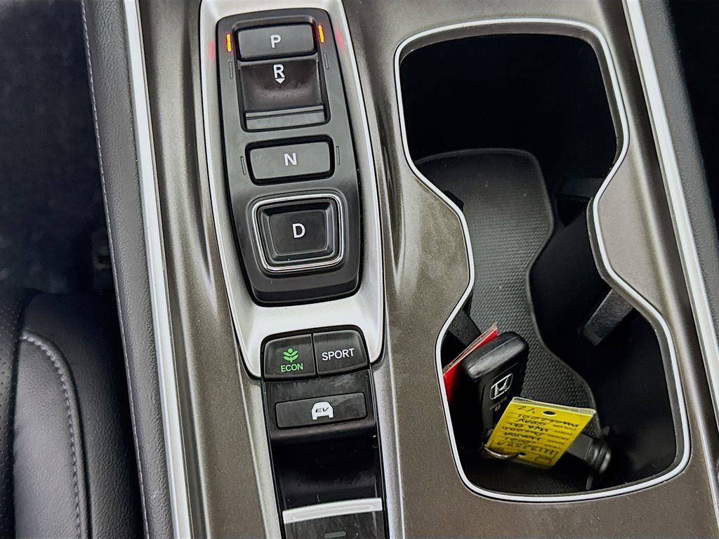 Used Car 2021 Honda Accord Hybrid  Ex-l For Sale Under $30,000 In Austin, Texas