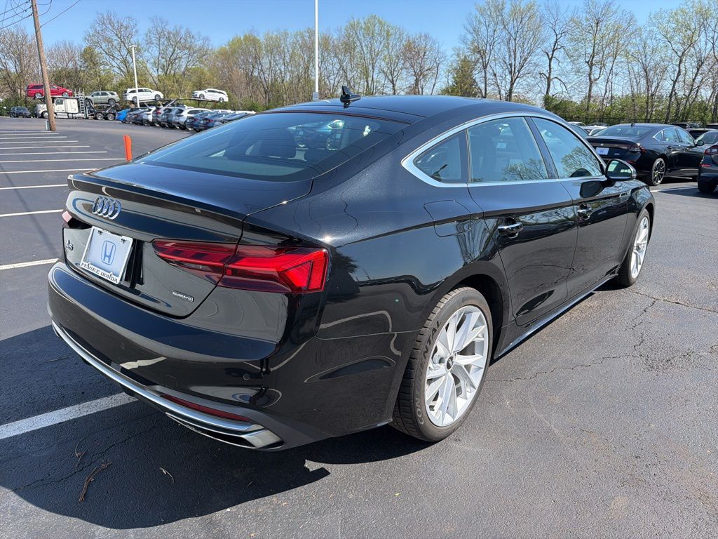 Thumbnail: 2022 Audi A5 - 5