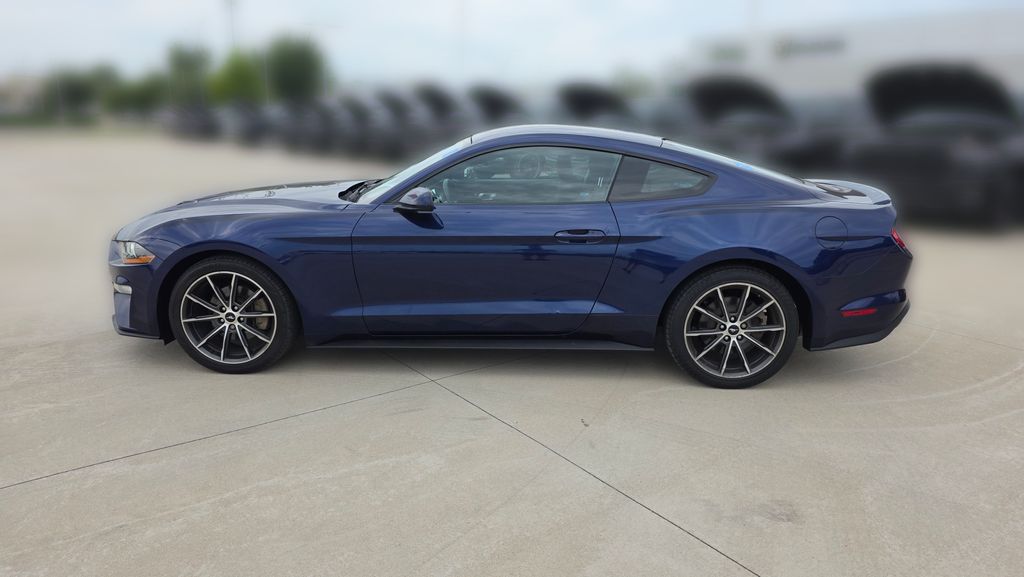 Used 2018 Ford Mustang EcoBoost with VIN 1FA6P8TH3J5107897 for sale in Kansas City
