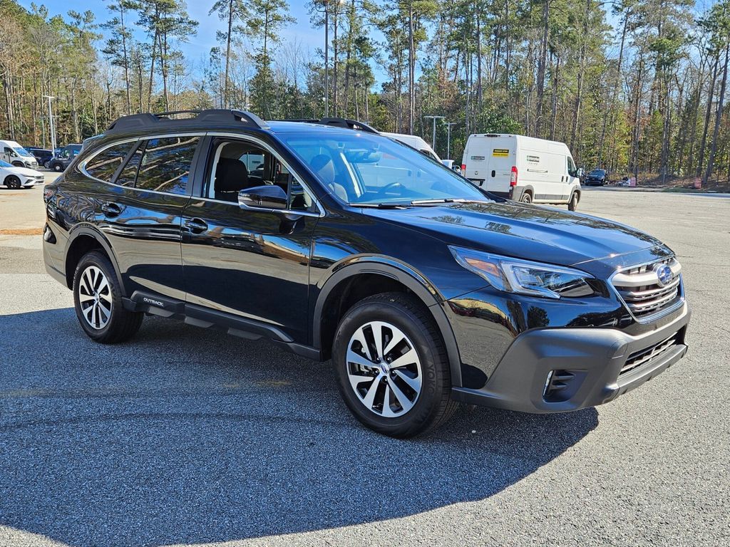 2022 Subaru Outback Premium AWD