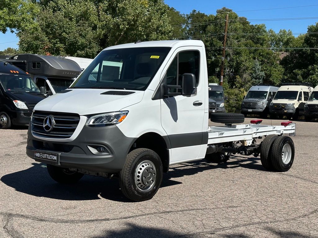 2023 Mercedes-Benz Sprinter 3500 Cab Chassis 170 WB 5