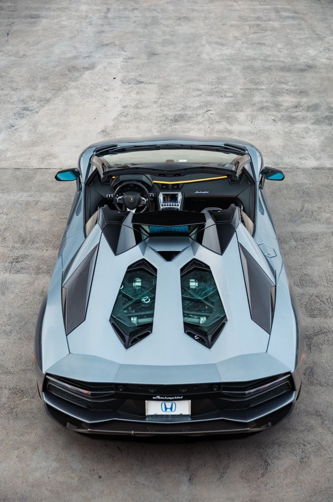 Thumbnail: 2019 Lamborghini Aventador - 12