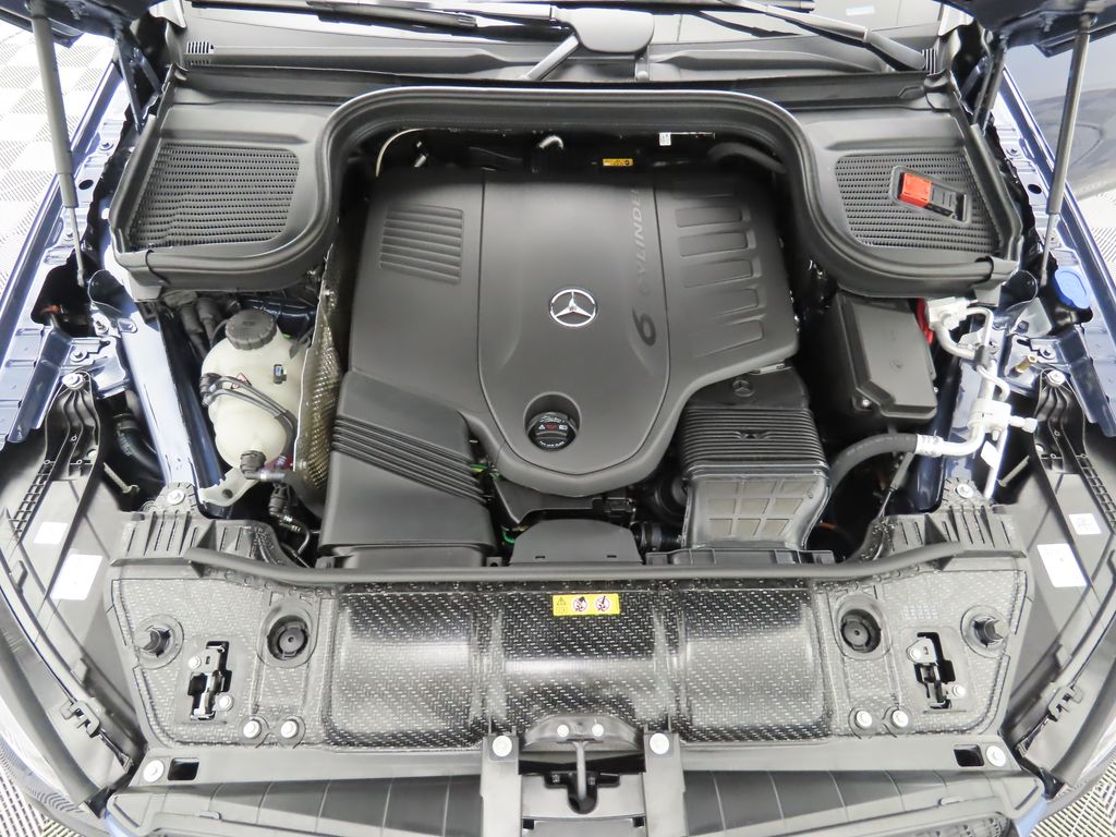 Thumbnail: 2026 Mercedes-Benz GLE - 30