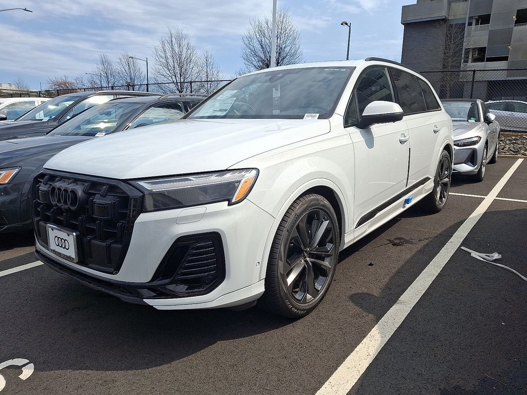 Thumbnail: 2026 Audi Q7 - 1