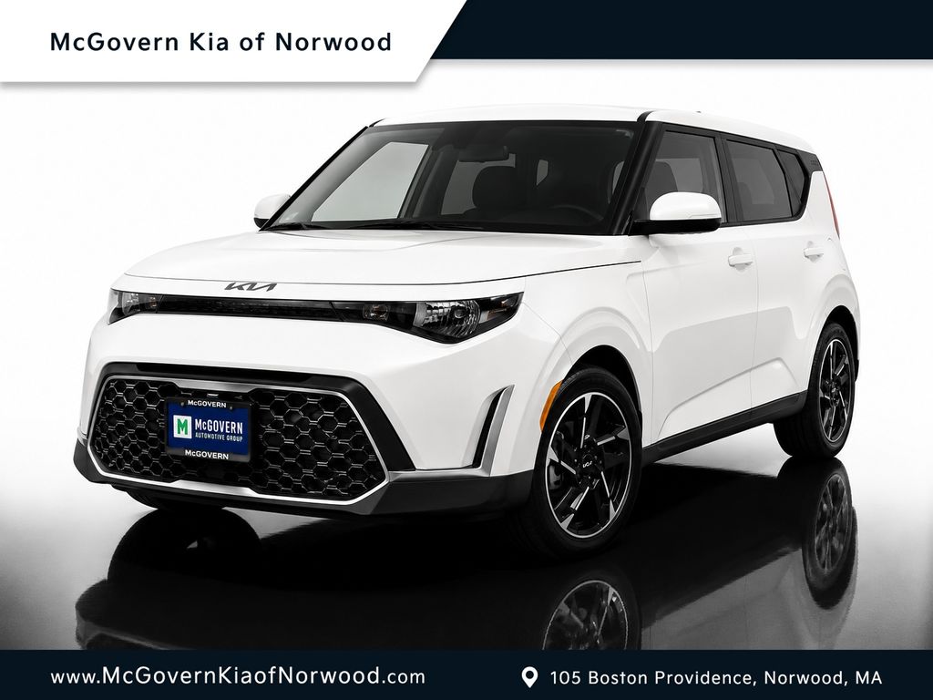 Snow White Pearl 2023 Kia Soul SUV / Crossover Front-Wheel Drive Continuously Variable Transmission