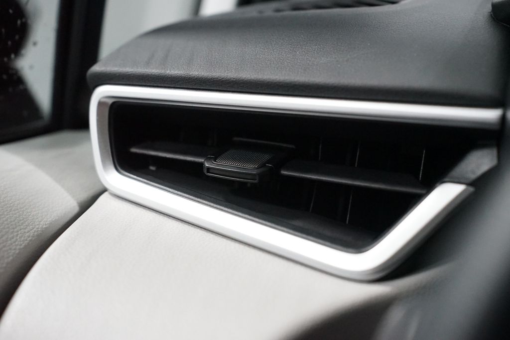 Thumbnail: 2024 Toyota Corolla - 23