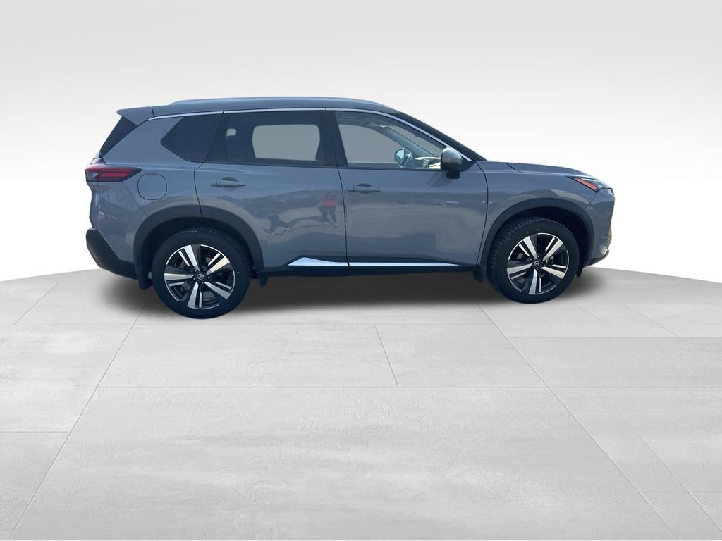 2021 Nissan Rogue SL 10