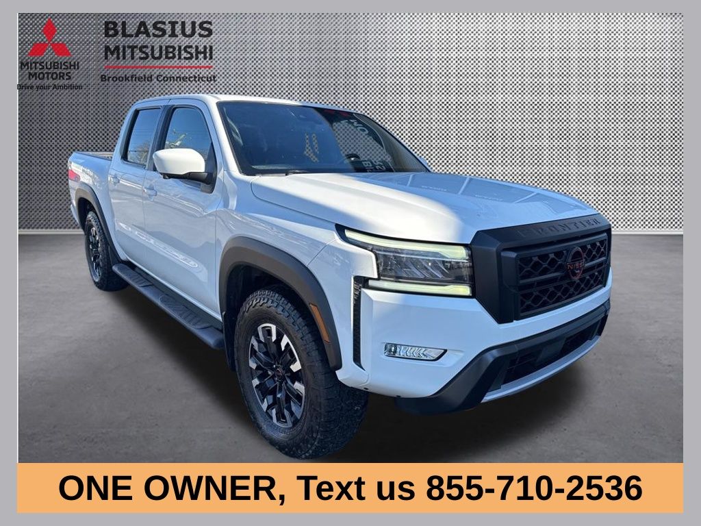 2022 Nissan Frontier PRO-4X Crew Cab 4WD