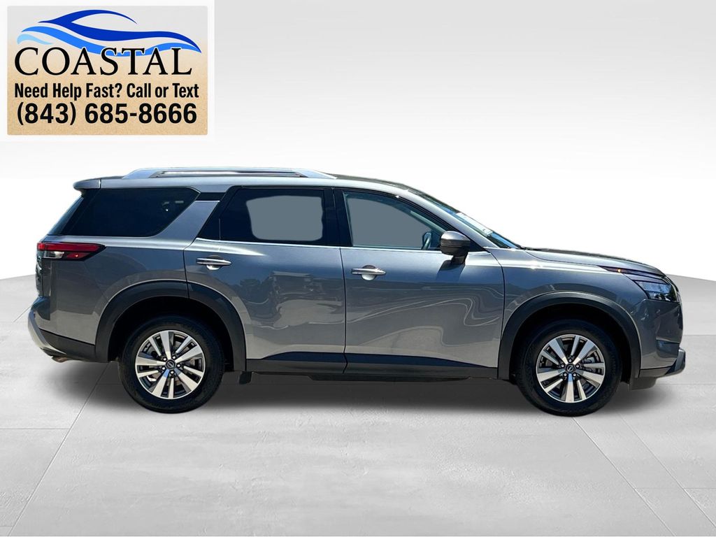 2025 Nissan Pathfinder SL Gray at Lugoff Nissan