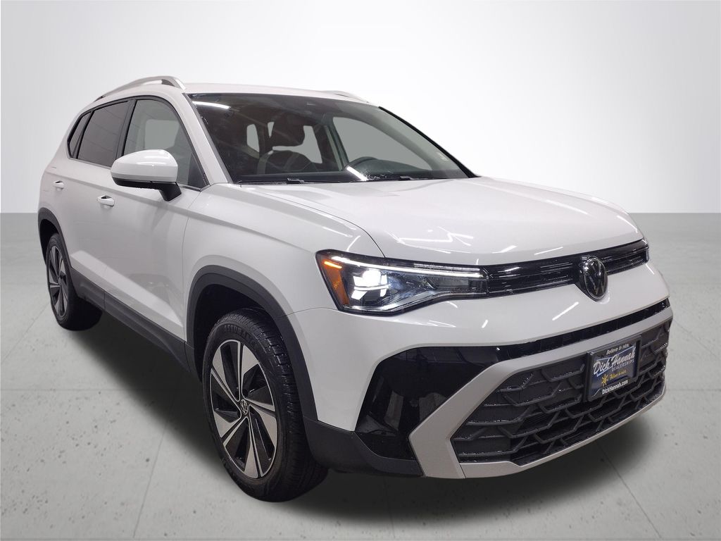 2025 Volkswagen Taos 1.5T SE