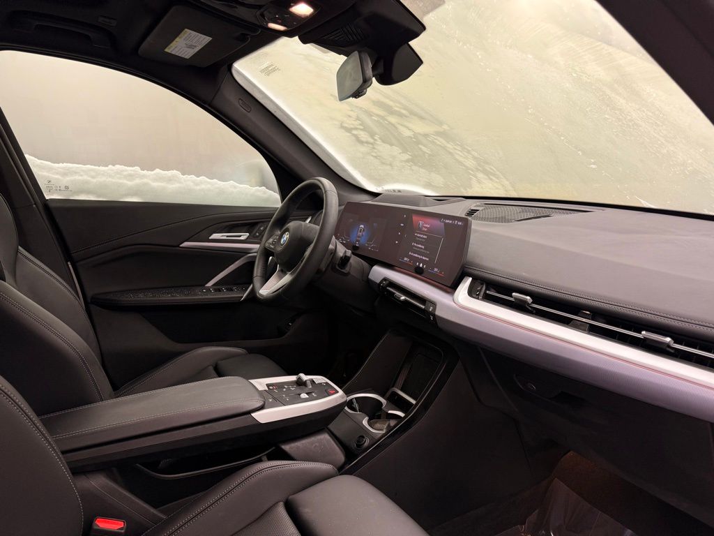 Thumbnail: 2025 BMW X1 - 28