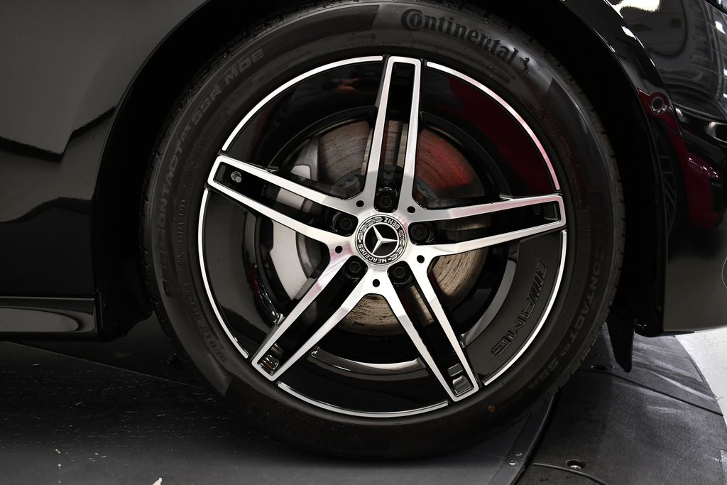 Thumbnail: 2026 Mercedes-Benz E-Class - 15