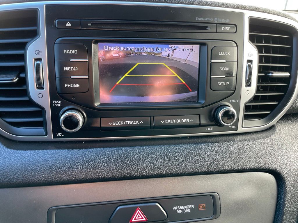 Thumbnail: 2017 Kia Sportage - 17