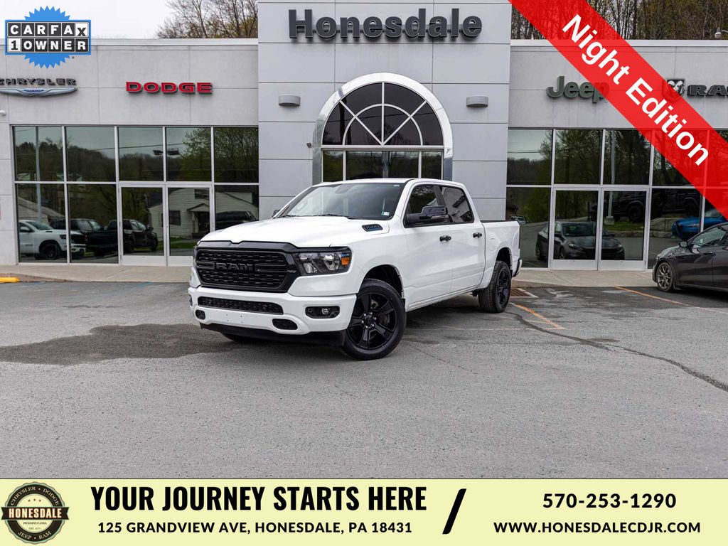 Bright White Clearcoat 2023 RAM 1500 Pickup Truck Four-Wheel Drive 8-Speed Automatic