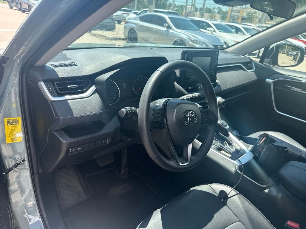 Used 2022 Gray Toyota XLE Premium image 15