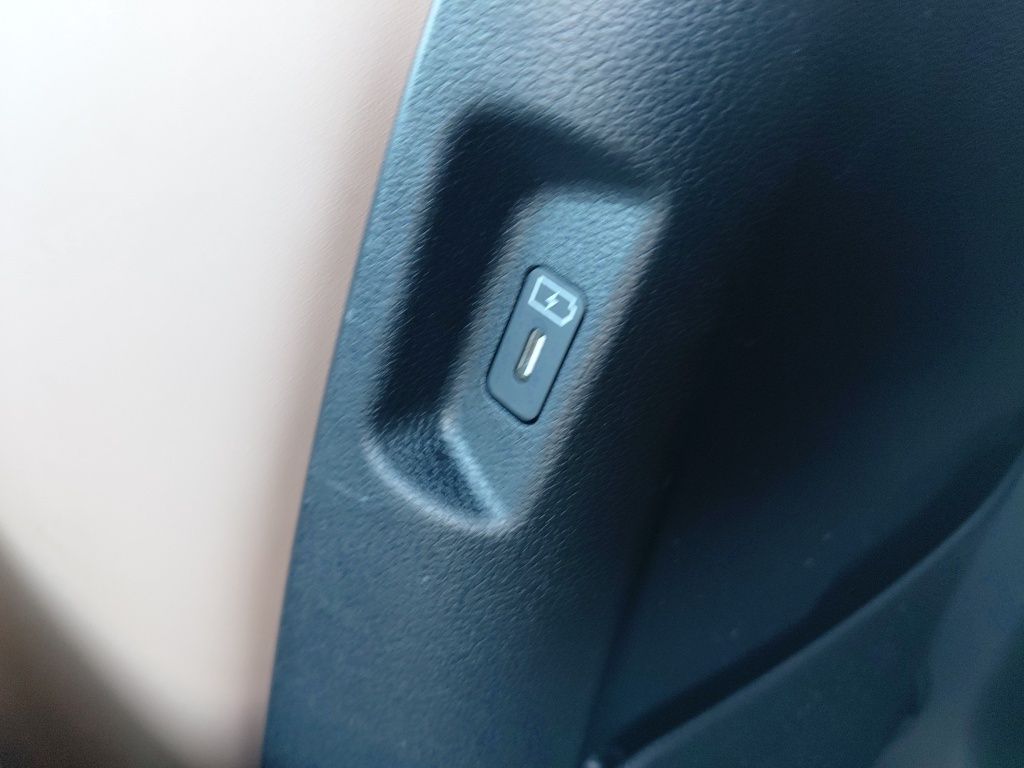 Thumbnail: 2026 Hyundai Santa Fe - 32