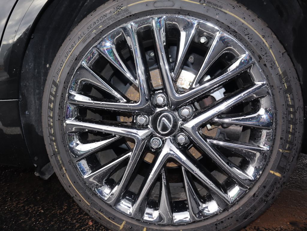 Thumbnail: 2016 Lexus ES - 14