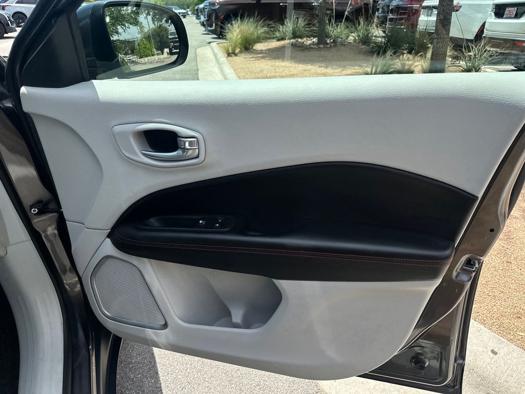 Used Car 2018 Jeep Compass  Limited For Sale Under $20,000 In Austin, Texas