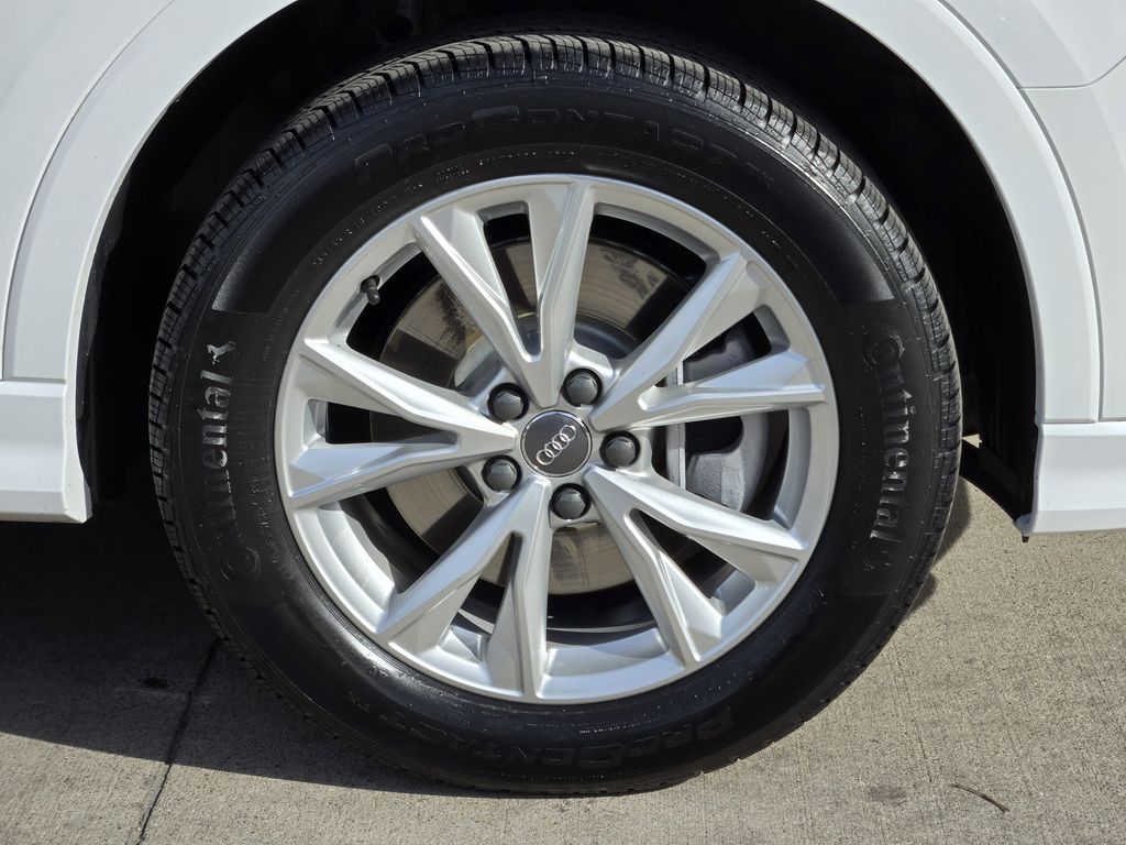 used 2021 Audi Q3 car, priced at $27,491