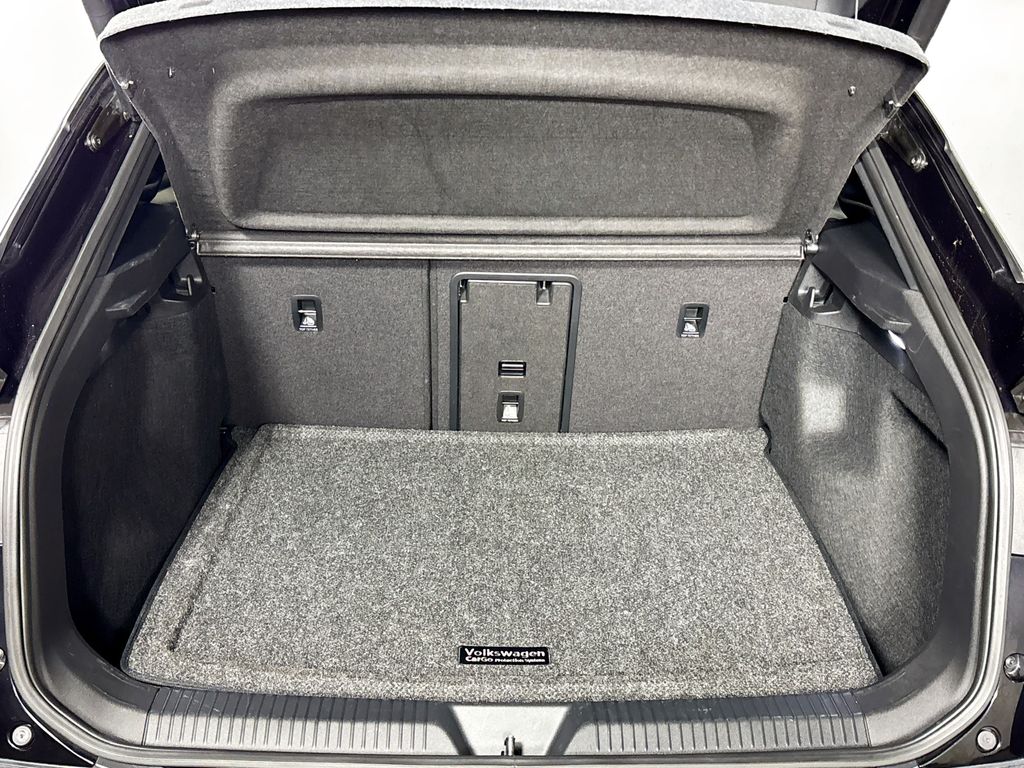 2023 Volkswagen ID.4 Pro S Plus