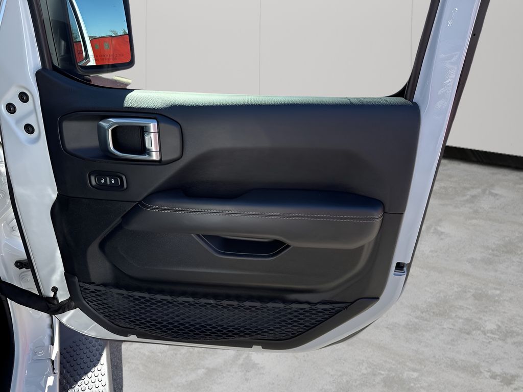 Used Car 2022 Jeep Wrangler  For Sale Under $35,000 In Austin, Texas