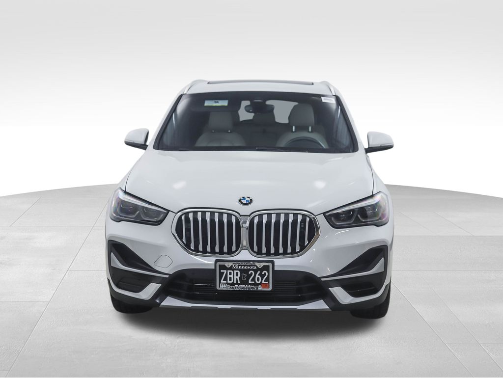 2021 BMW X1 xDrive28i 8