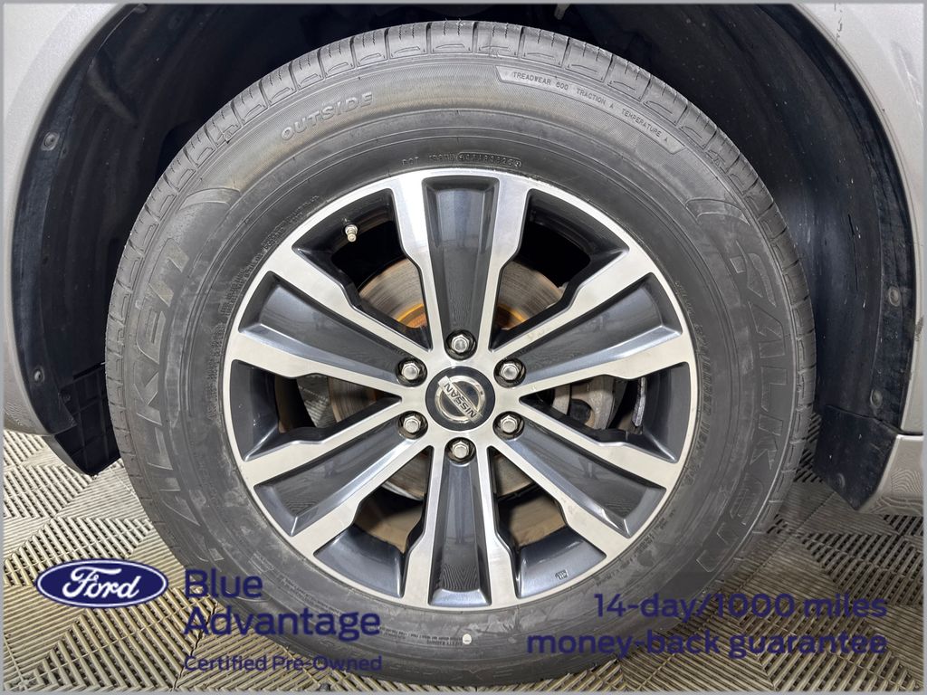 Certified Used 2020 Black Nissan SL image 14