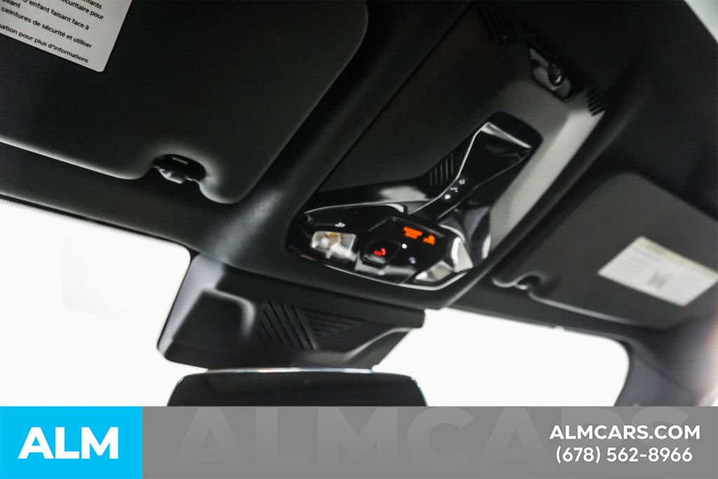 Used 2023 White BMW xDrive28i image 64