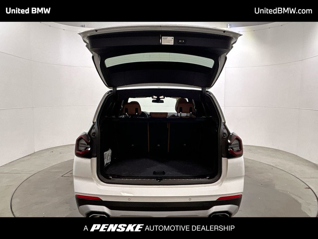 Thumbnail: 2023 BMW X3 - 22