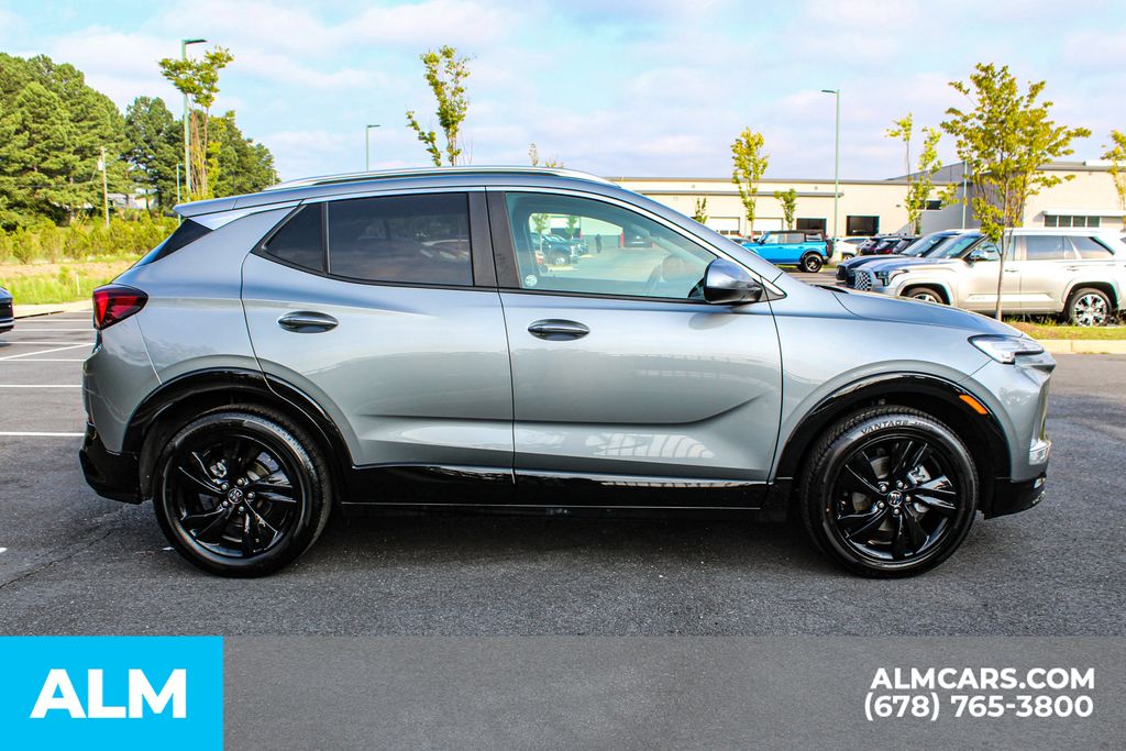 2024 Buick Encore GX Sport Touring photo 6