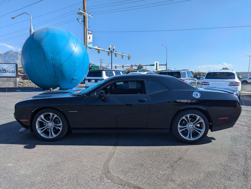 2020 Dodge Challenger R/T 9