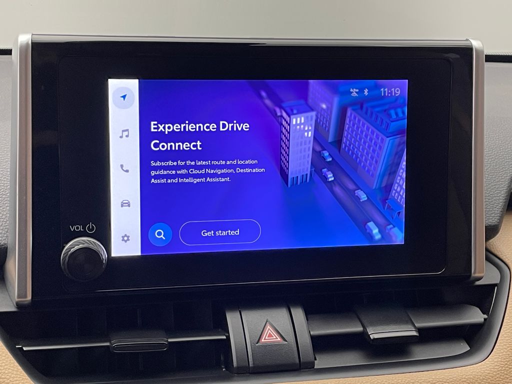 Thumbnail: 2023 Toyota RAV4 - 28