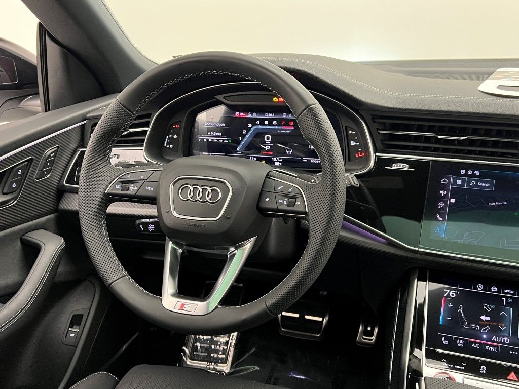Thumbnail: 2026 Audi SQ8 - 18