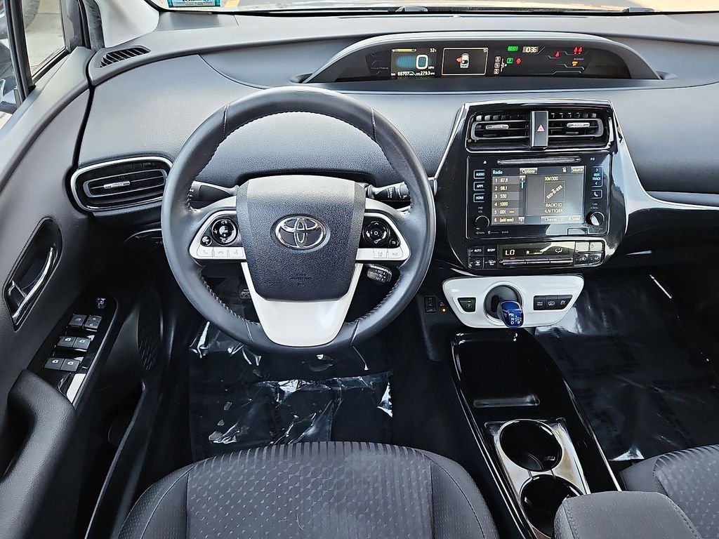 Thumbnail: 2018 Toyota Prius Prime - 11