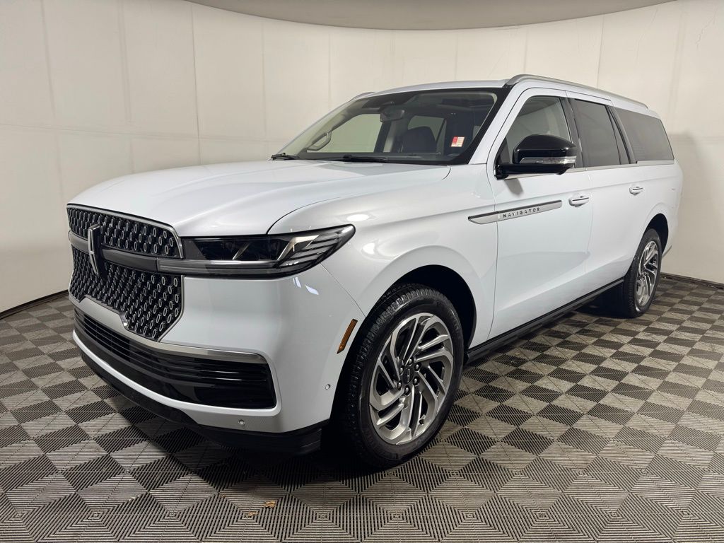 Crystal White 2025 Lincoln Navigator SUV / Crossover Four-Wheel Drive Automatic