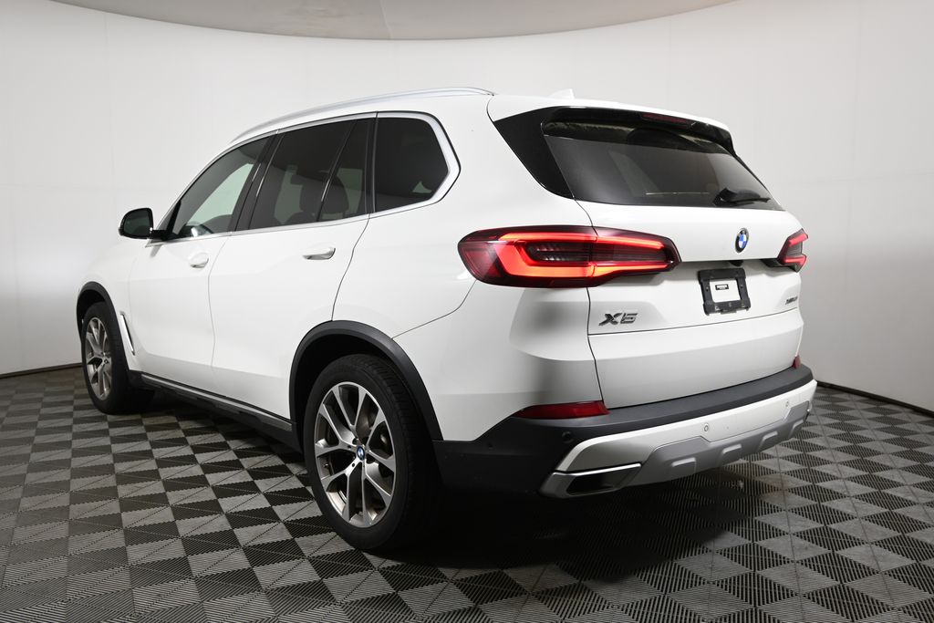 Thumbnail: 2022 BMW X5 - 9