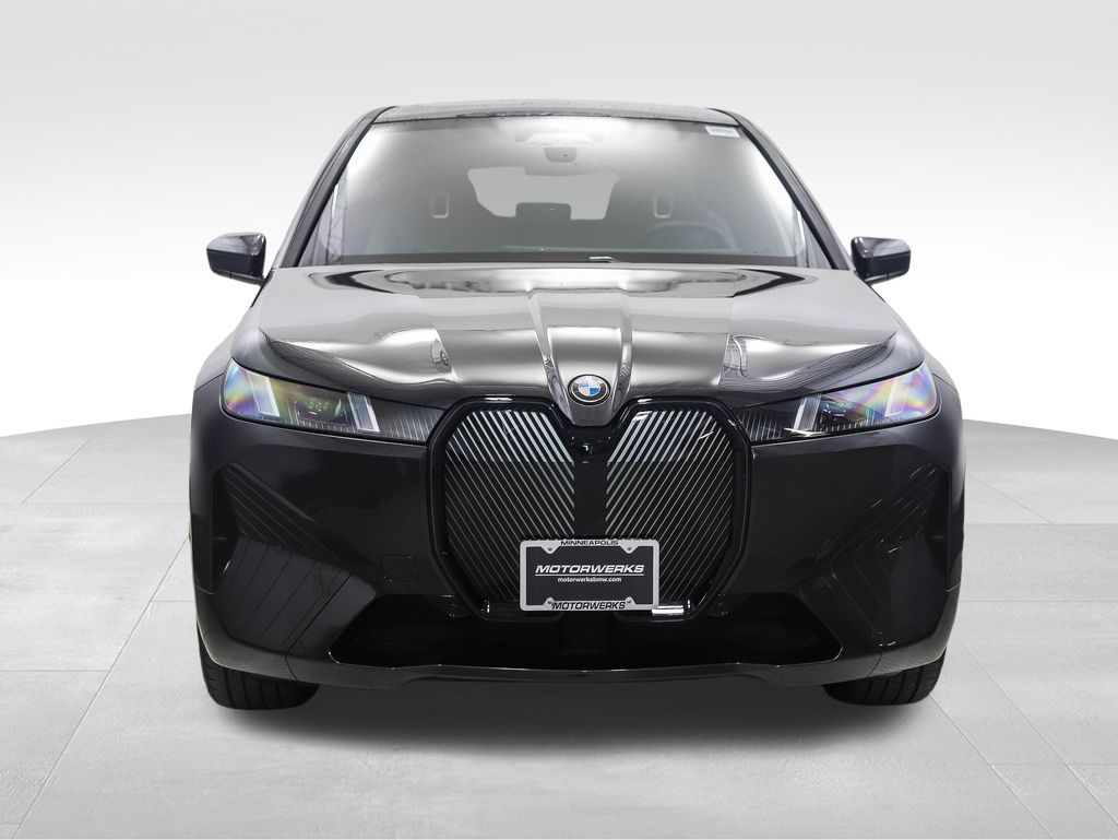 Thumbnail: 2026 BMW iX - 8