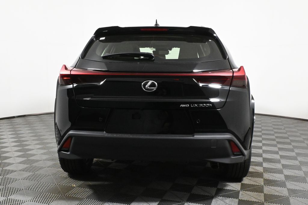 Thumbnail: 2025 Lexus UX - 6