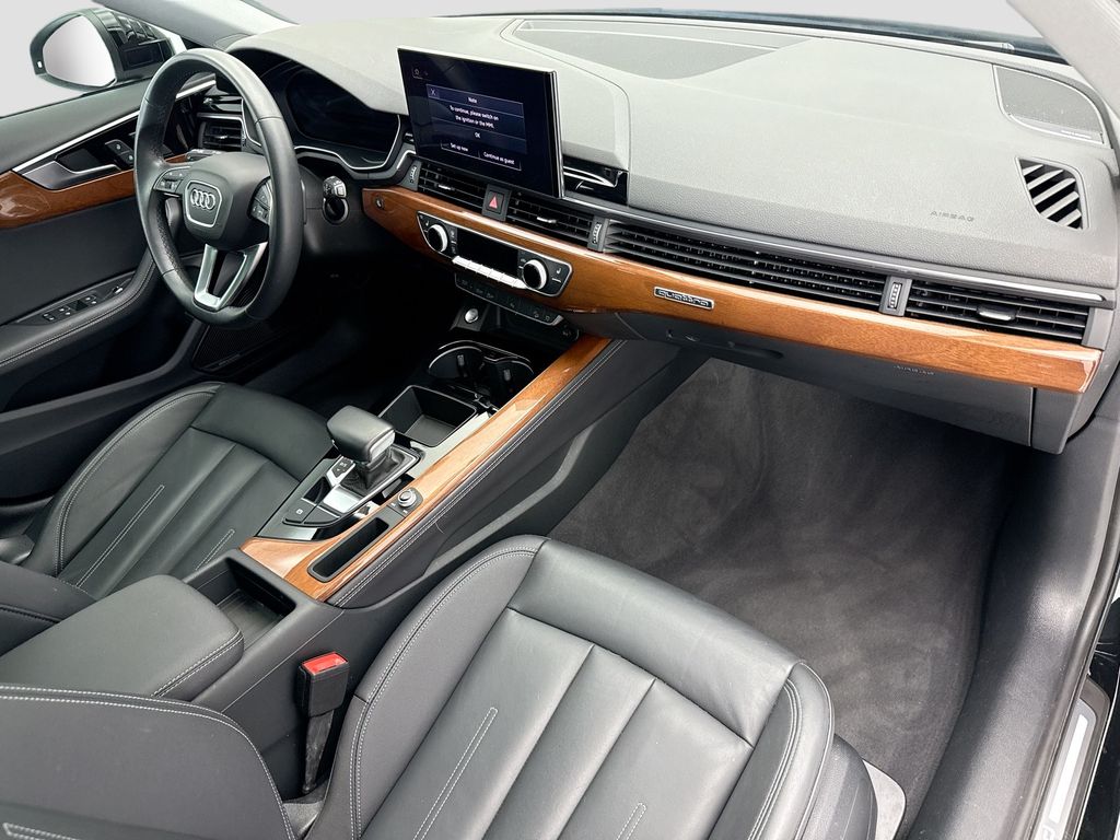 Thumbnail: 2023 Audi A4 - 16