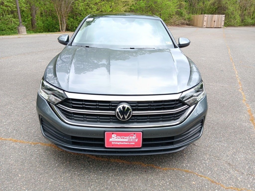 2024 Volkswagen Jetta 1.5T SE 8