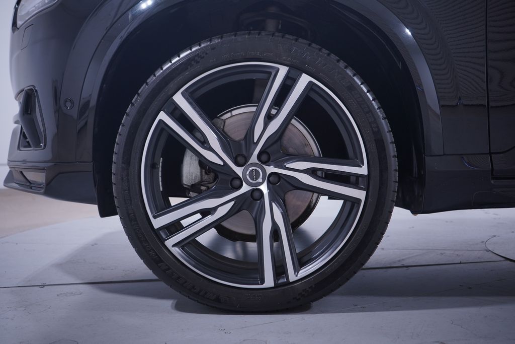 Thumbnail: 2017 Volvo XC90 - 2